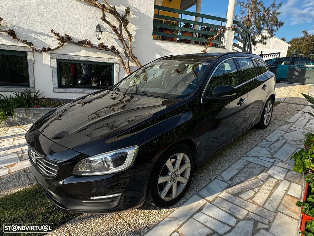 Volvo V60 2.0 D4 Momentum - 2
