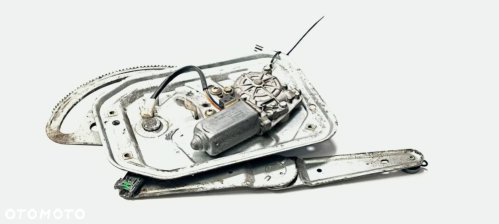 PODNOŚNIK SZYBY PP SCANIA R 124 0130821508 - 1