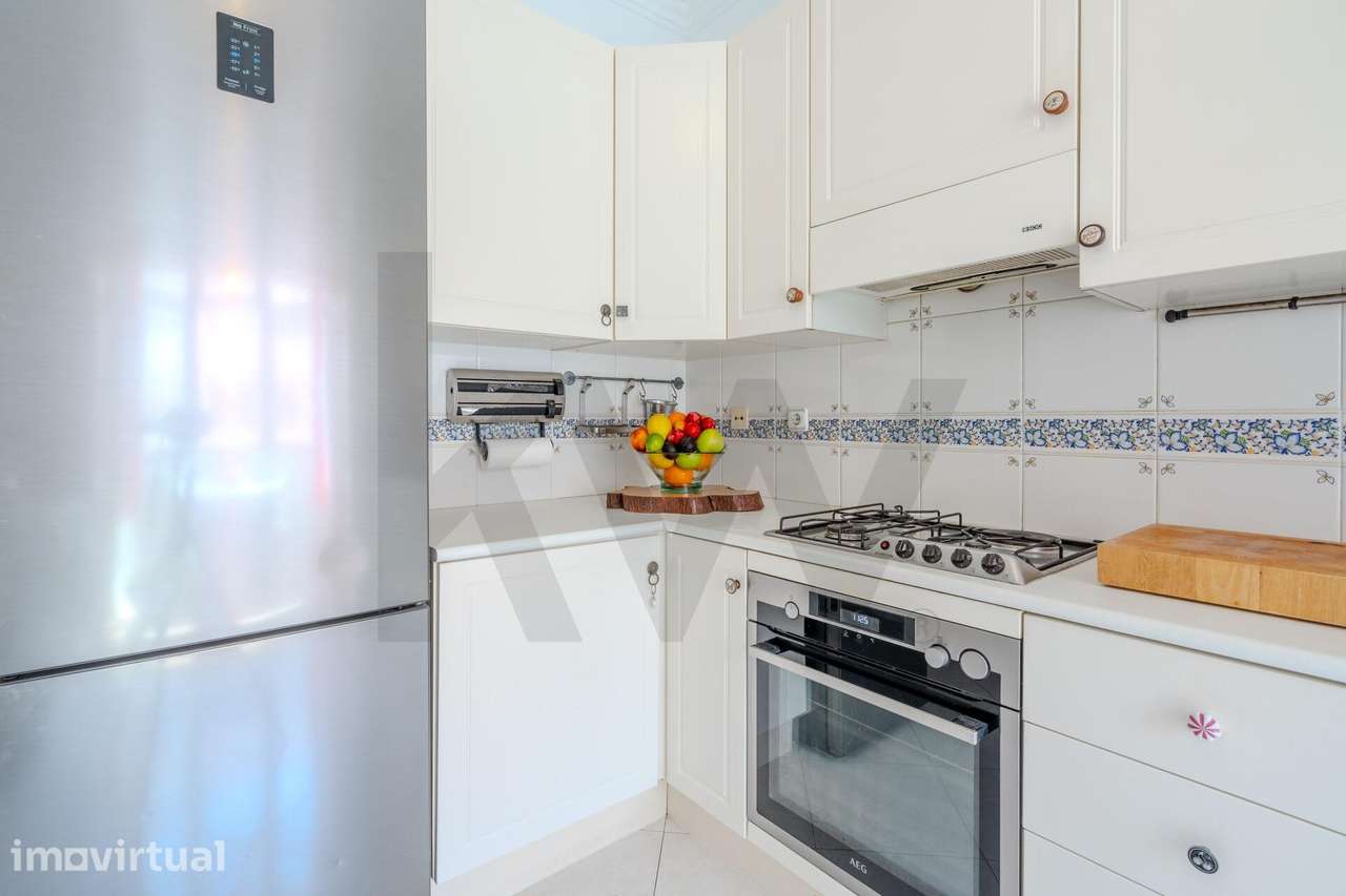 Apartamento T2 com varandas e excelente exposição solar em Santo Antón - Grande imagem: 3/27
