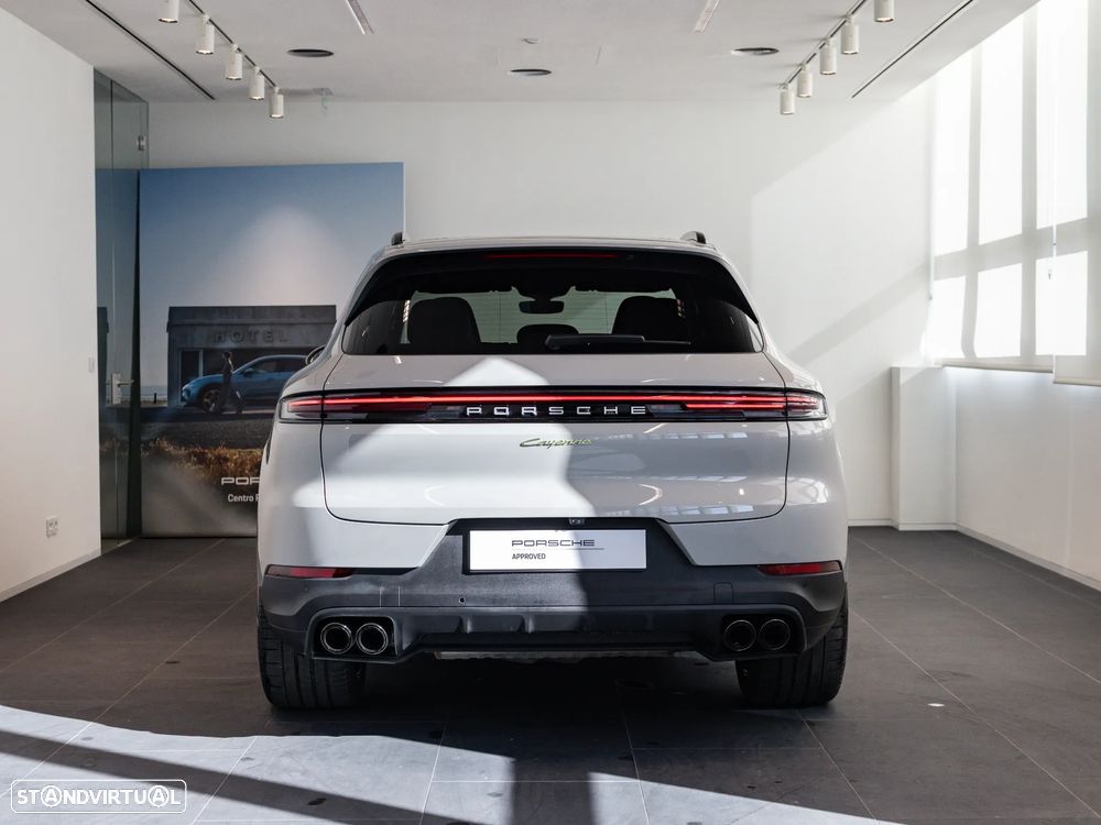 Porsche Cayenne E-Hybrid - 11