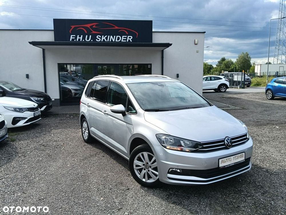 Volkswagen Touran 1.5 TSI EVO Comfortline - 1