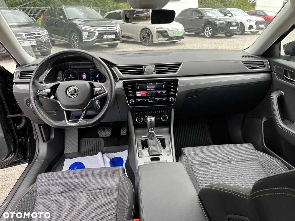 Skoda Superb 2.0 TSI Style DSG - 24