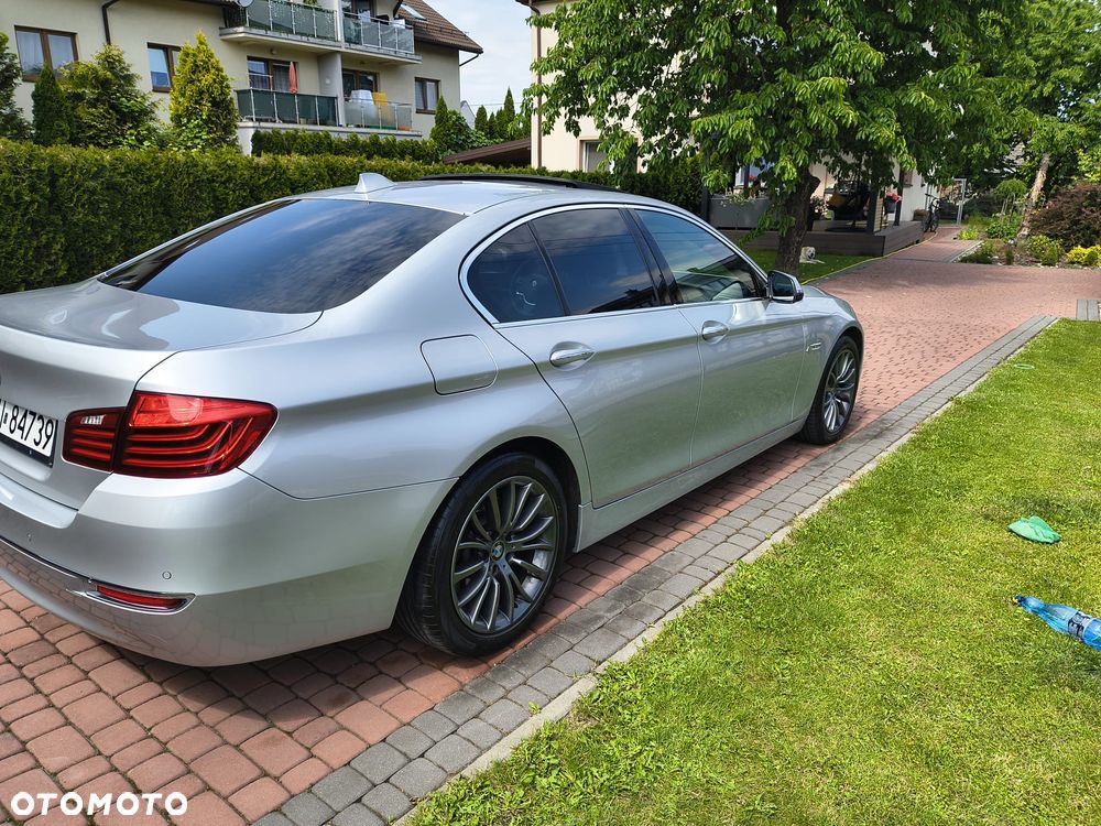 BMW Seria 5 520d xDrive Luxury Line - 10