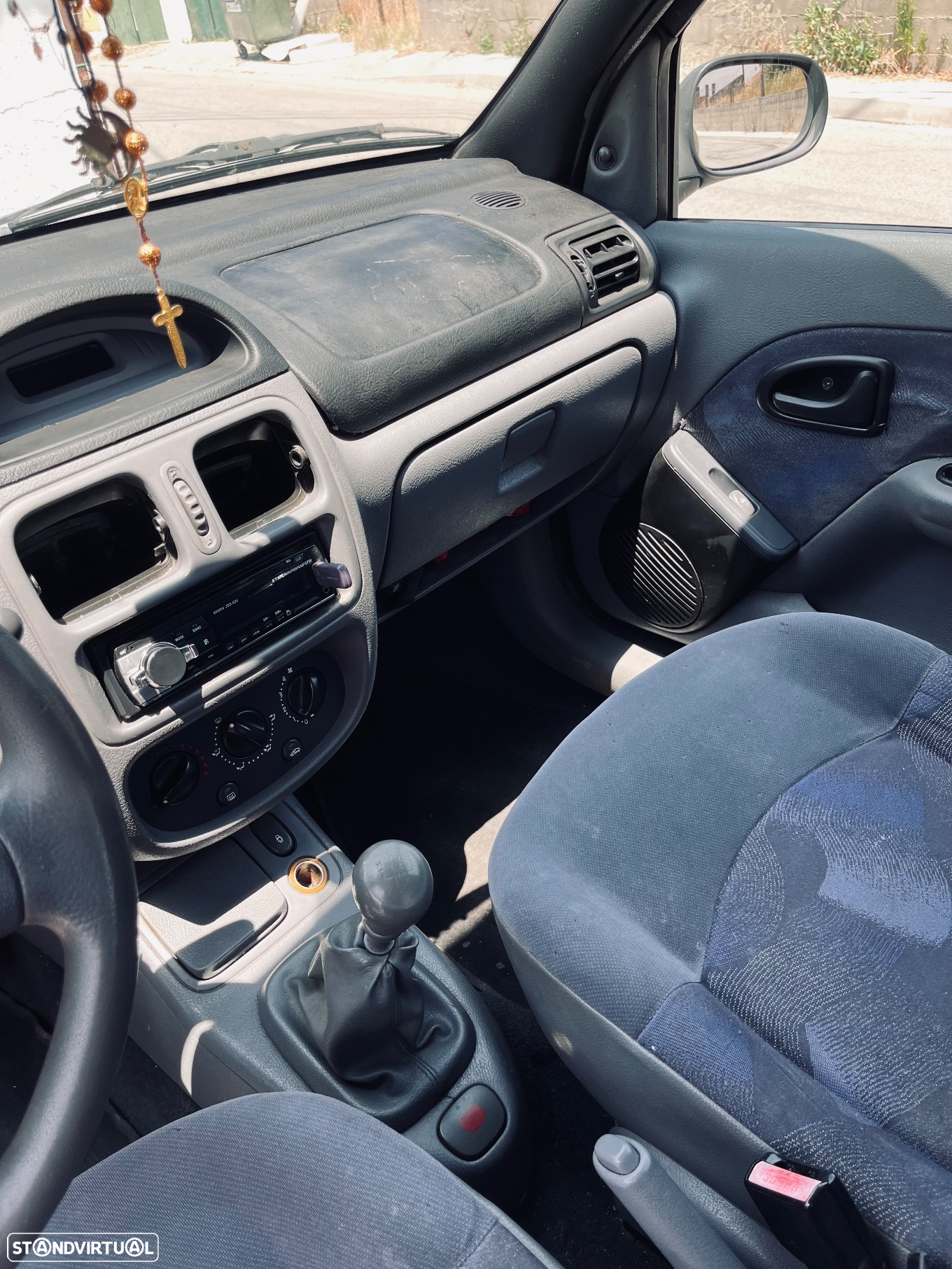 Renault Clio 1.2 RT - 2
