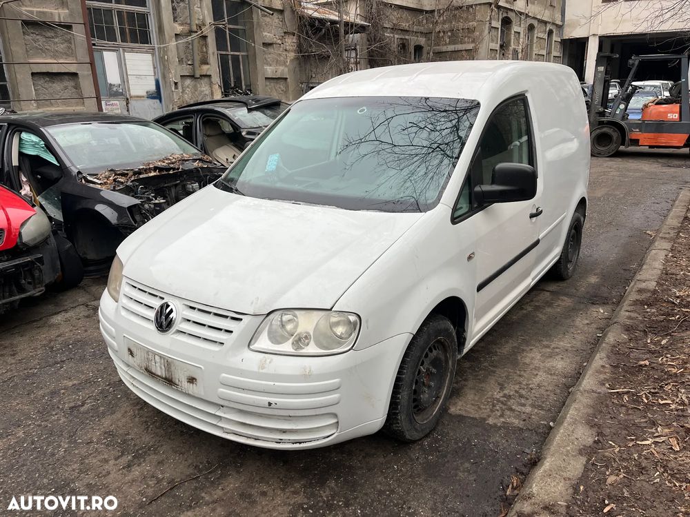 Dezmembrez VW Volkswagen Caddy 2010 alb 1,4 benzina BUD - 11