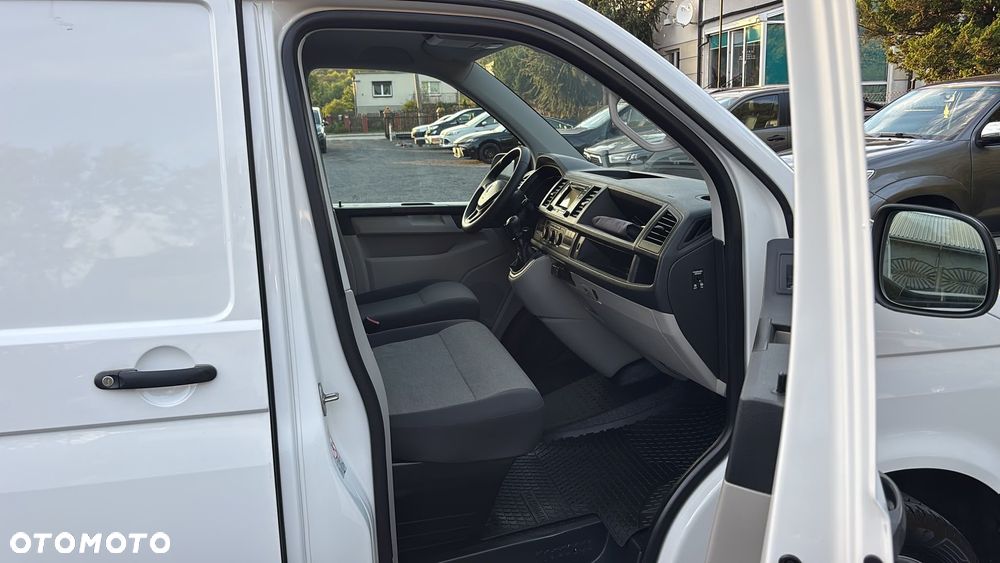 Volkswagen Transporter T6 - 29