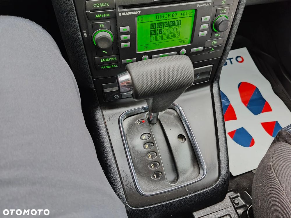 Ford Mondeo 2.0 Ghia X100 / X - 9