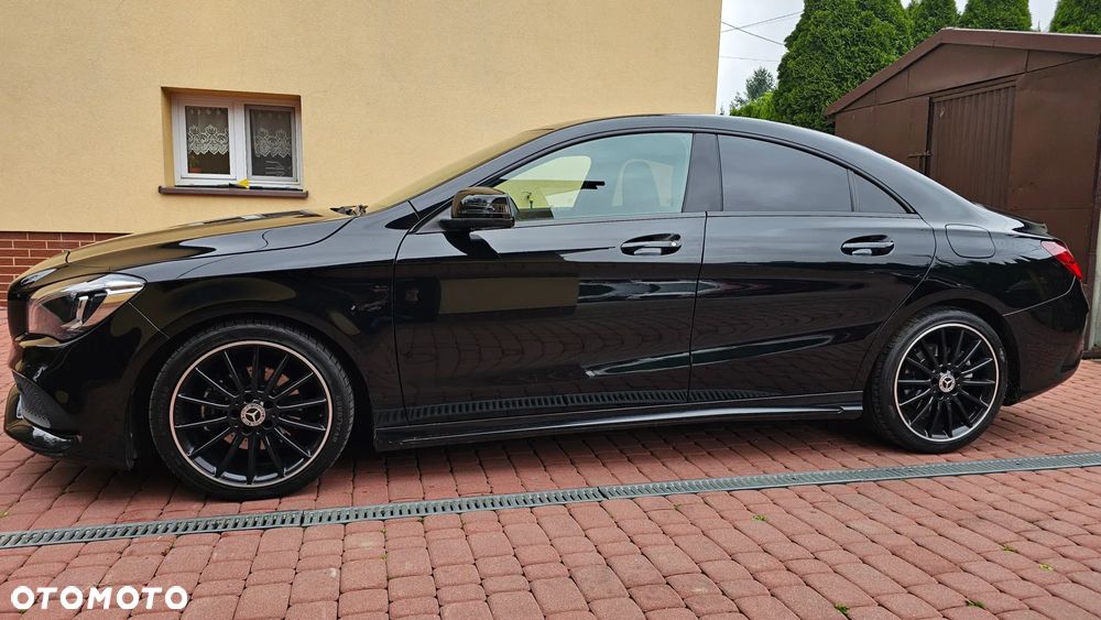 Mercedes-Benz CLA 200 d 4Matic 7G-DCT AMG Line - 3