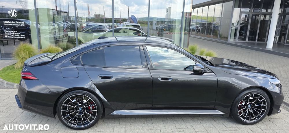 BMW M5 xDrive - 2