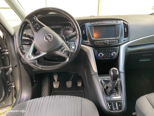 Opel Zafira 1.4 T Dynamic GPL - 8