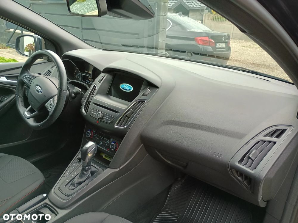 Ford Focus 1.0 EcoBoost ST-Line ASS PowerShift - 17