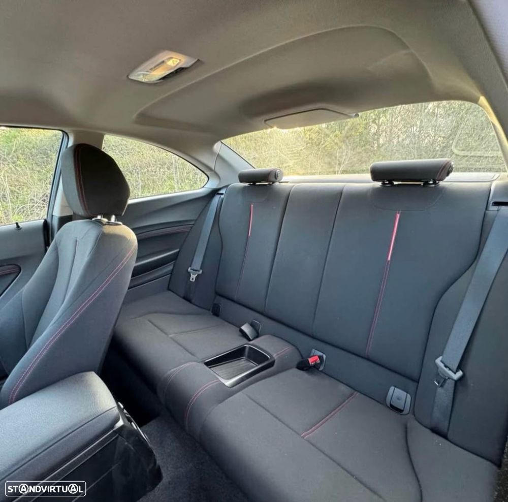 BMW 220 i Sport Line - 21