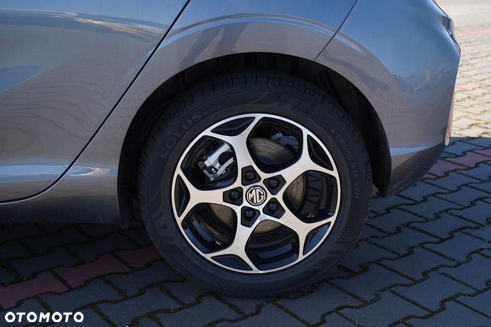 MG MG3 1.5 HEV+ Exclusive - 27