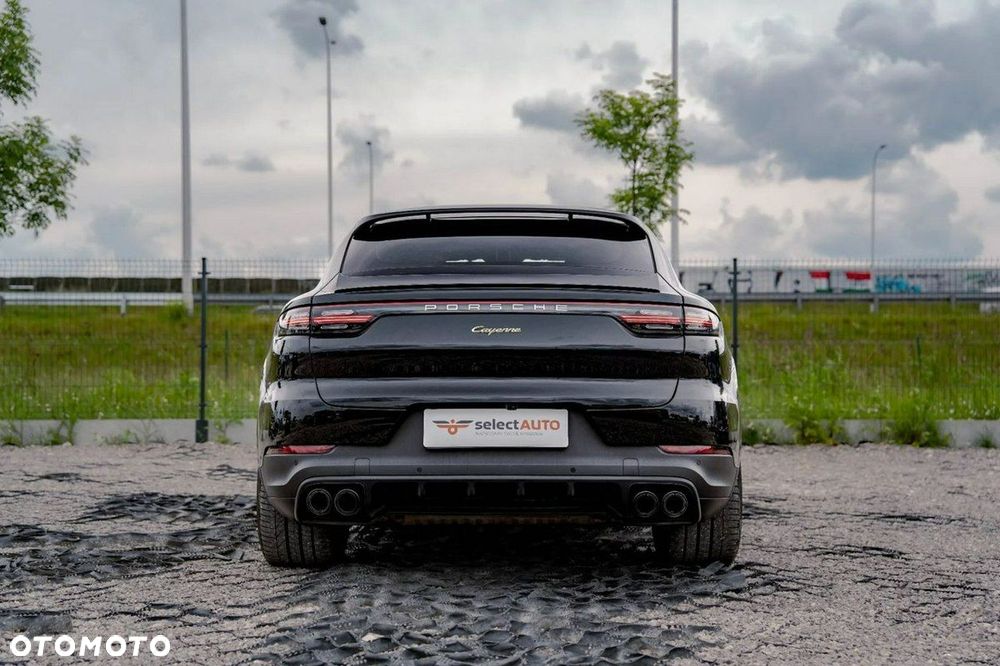 Porsche Cayenne - 5
