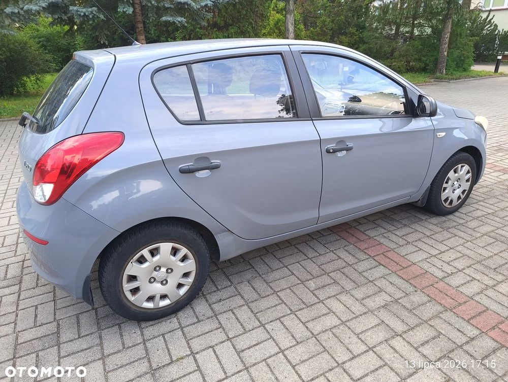 Hyundai i20 1.25 Comfort - 12