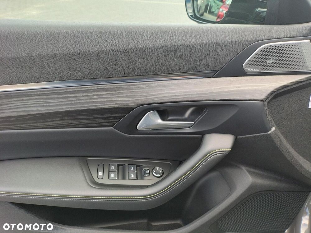 Peugeot 508 360 e-EAT8 SPORT ENGINEERED - 28