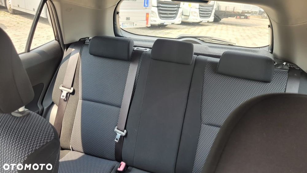 Toyota Auris 1.4 D-4D Premium MM - 13
