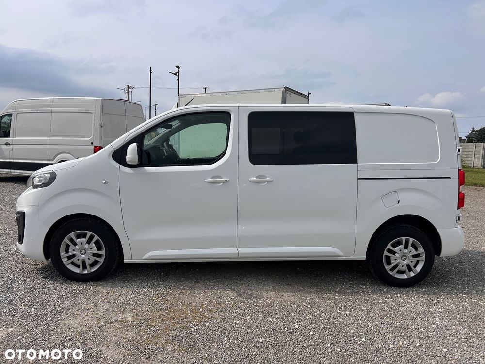 Peugeot Expert - 8