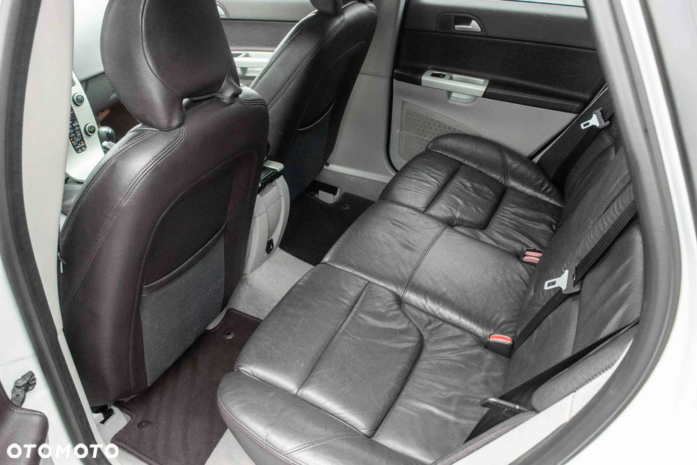 Volvo V50 T5 R-Design Summum AWD - 21