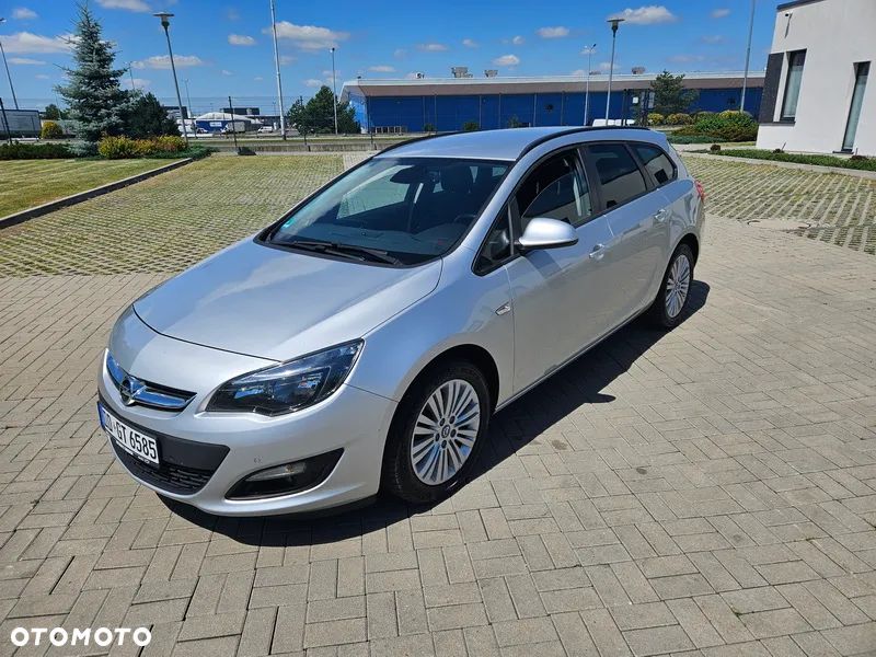 Opel Astra IV 1.6 CDTI Energy - 1