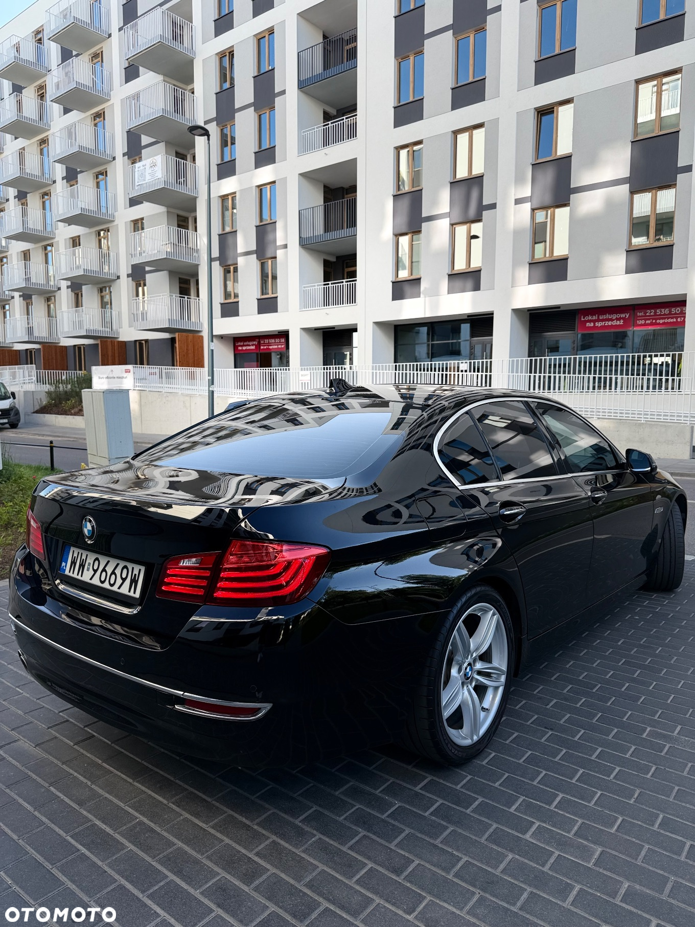 BMW Seria 5 520d Luxury Line - 13