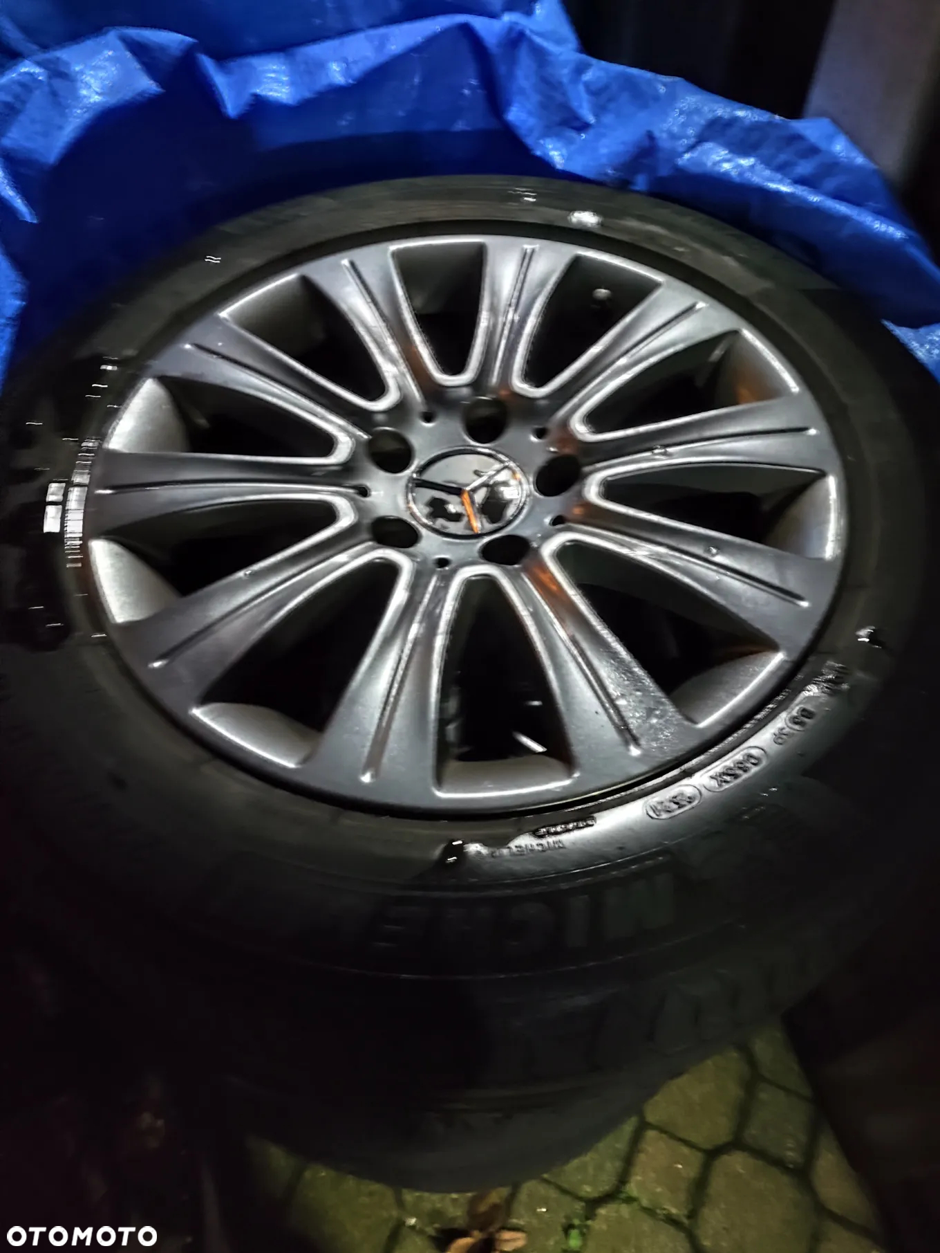Mercedes-Benz Klasa E 300 T BlueTEC HYBRID 7G-TRONIC - 12