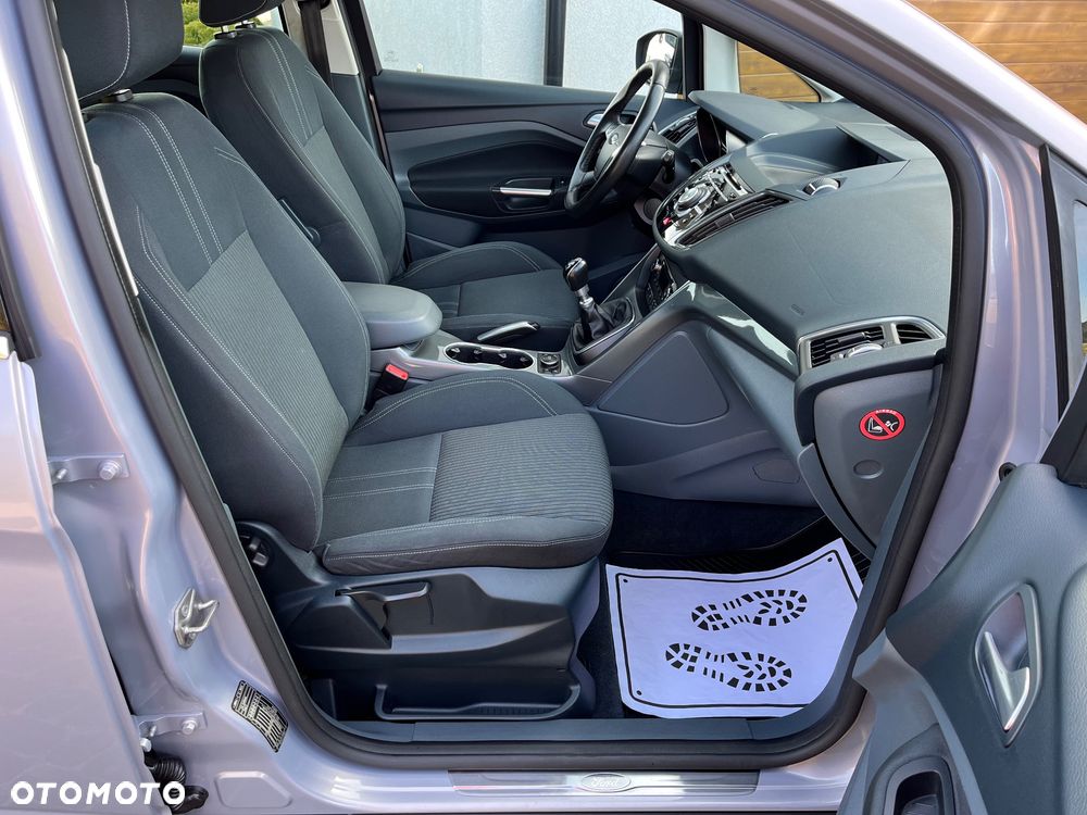 Ford C-MAX - 16