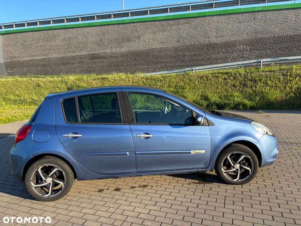 Renault Clio - 3