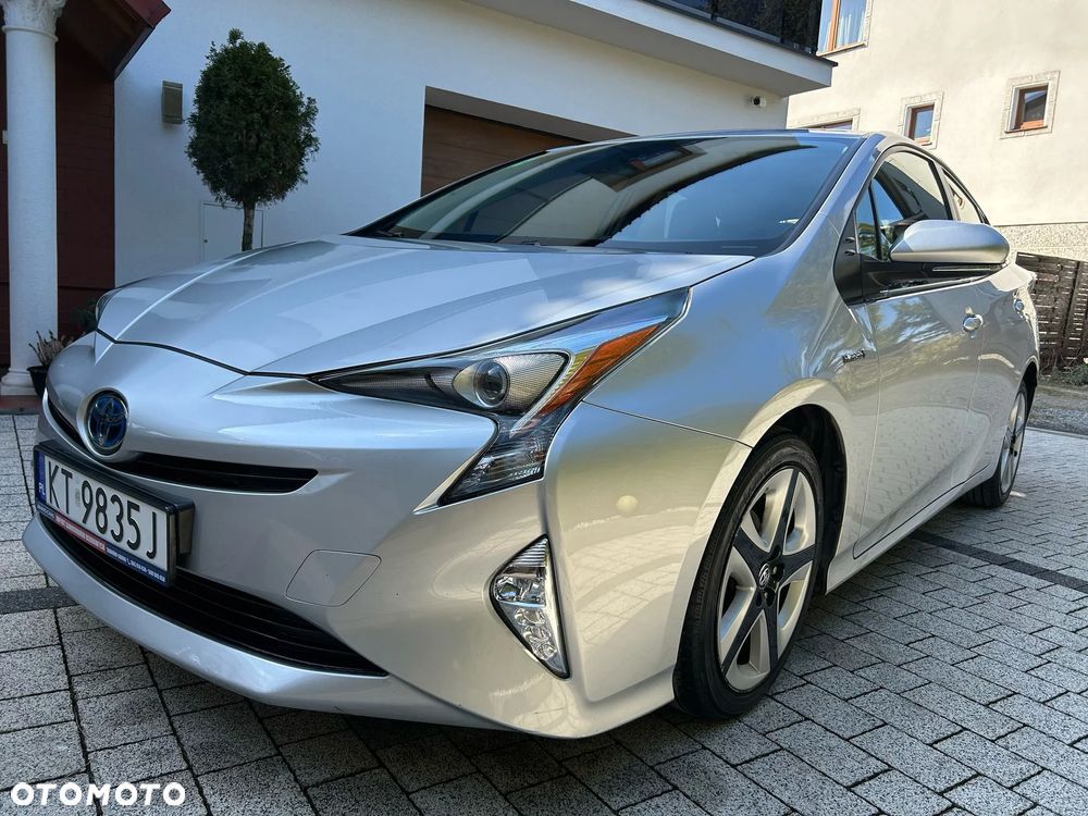 Toyota Prius - 10