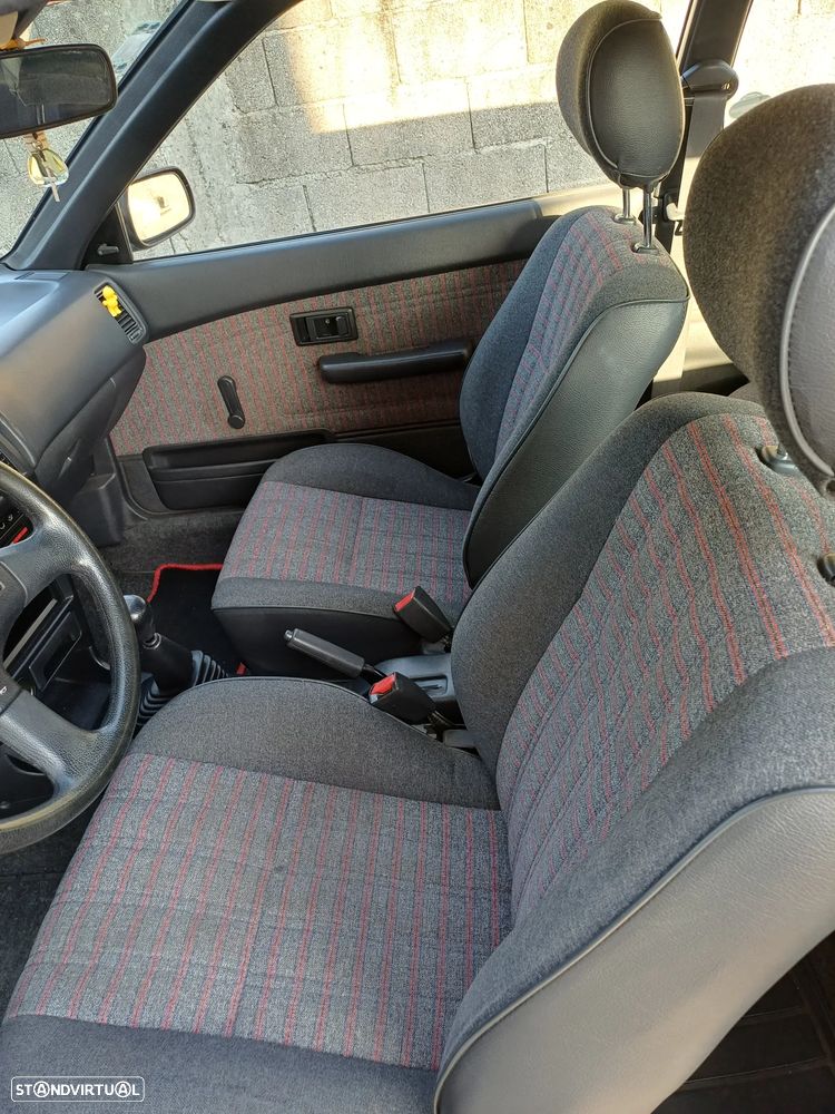 Toyota Corolla 1.3 - 5