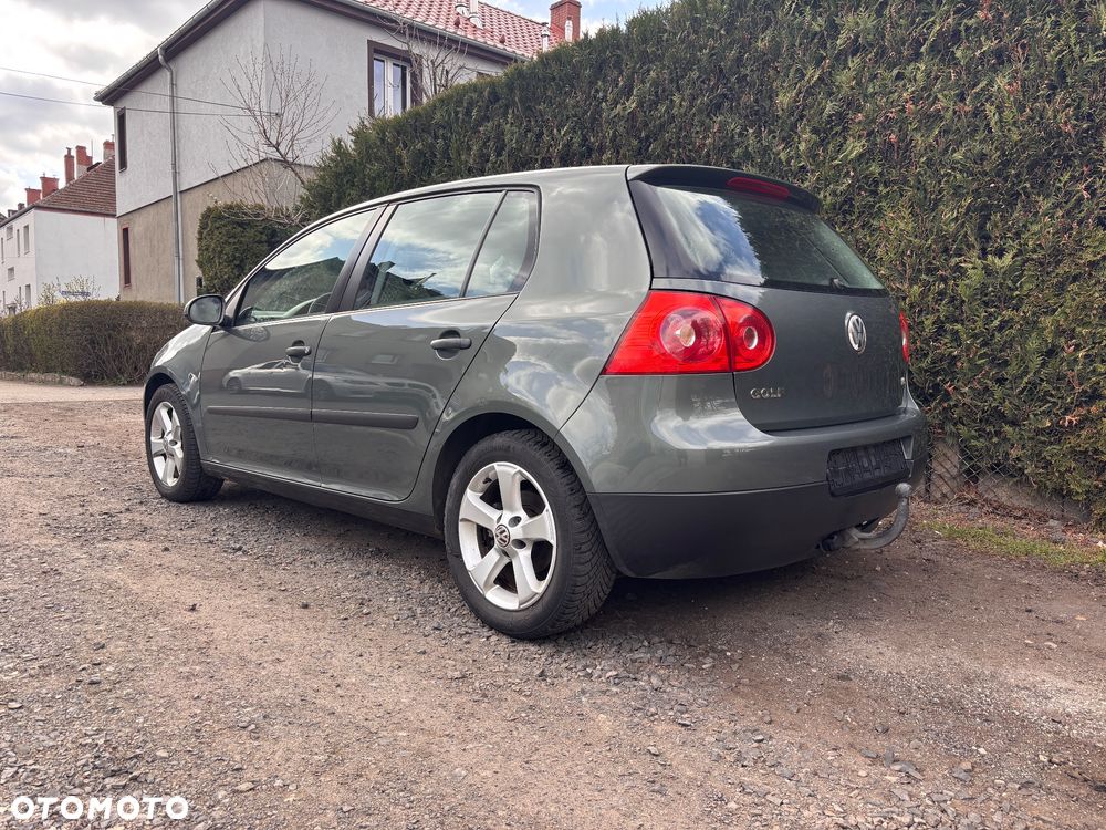 Volkswagen Golf 1.6 Trendline - 3