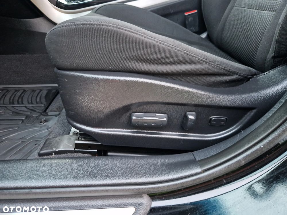 Hyundai i40 i40cw 1.7 CRDi Automatik Fifa World Cup Edition - 31