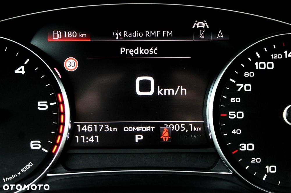 Audi A6 Avant 40 TDI quattro S tronic - 14