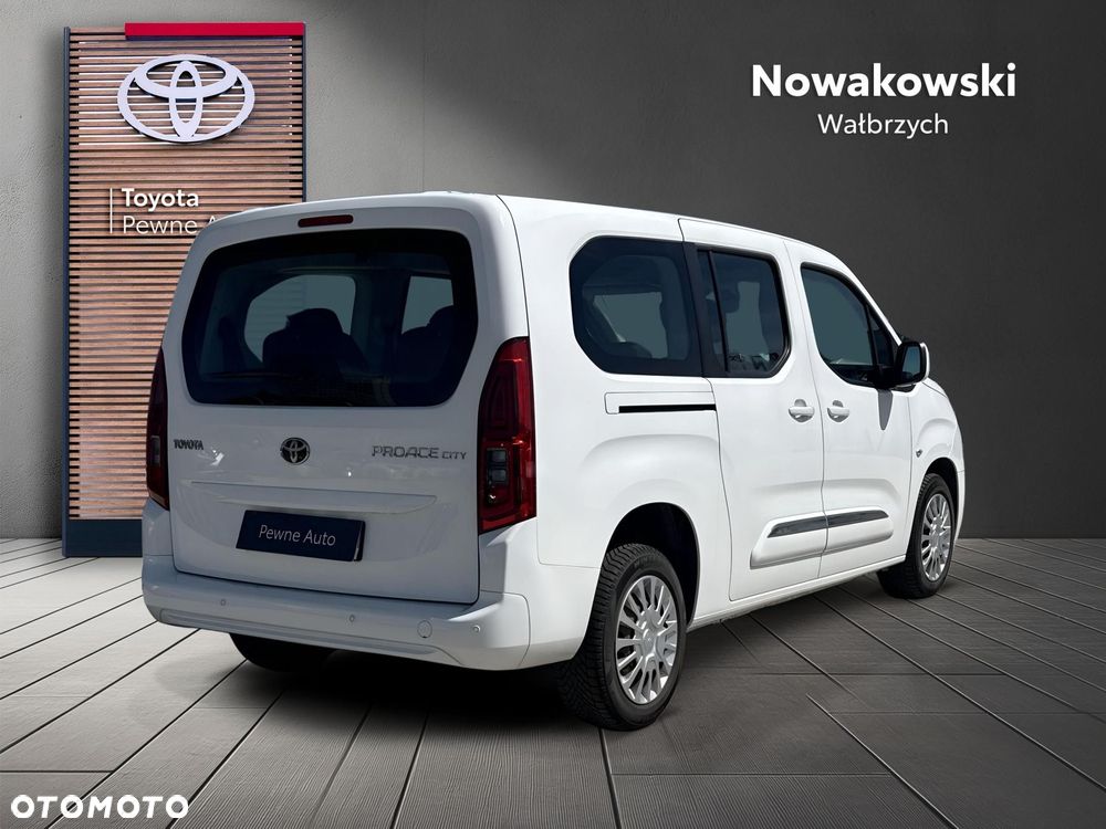 Toyota Proace City Verso Long 1.5 D-4D Business - 6