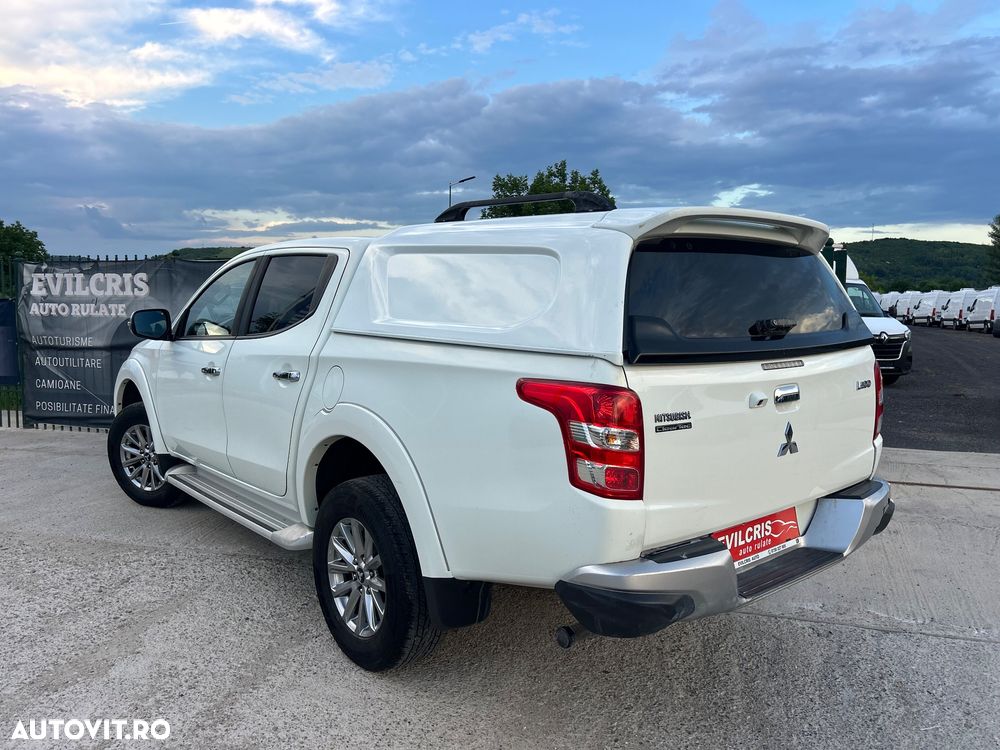 Mitsubishi L200 - 2