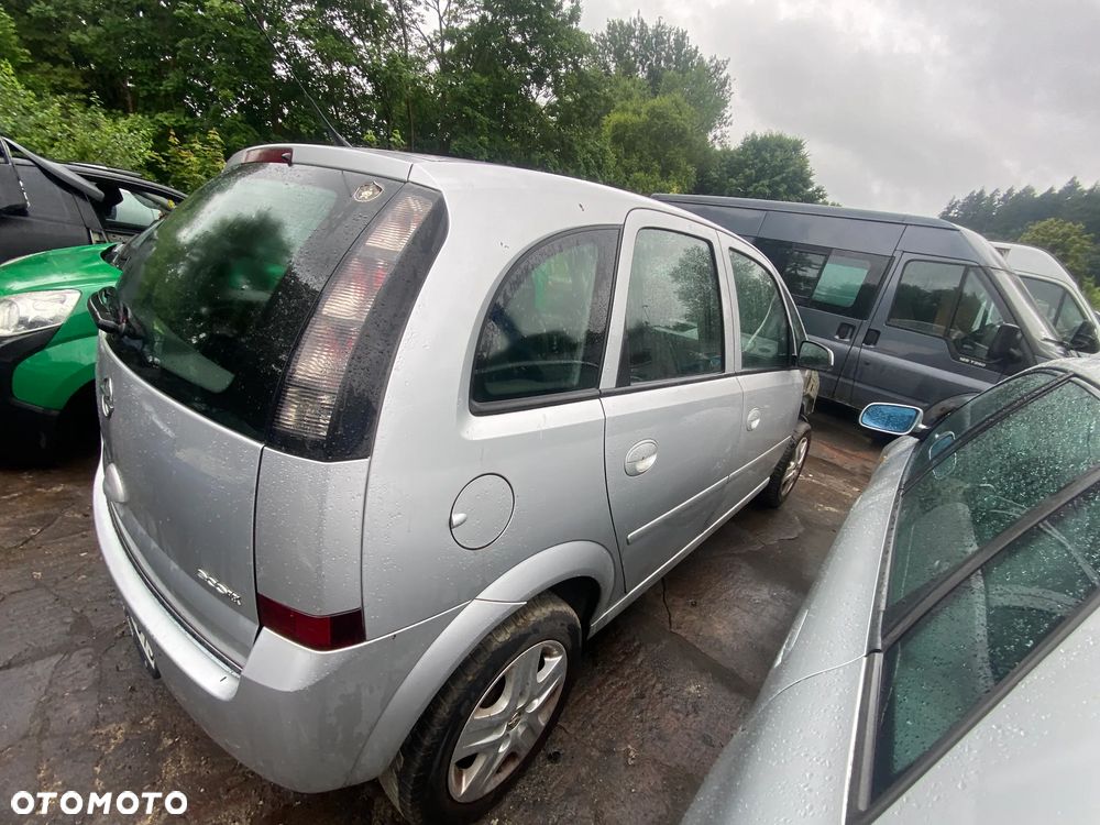 Opel Meriva A na części - 3