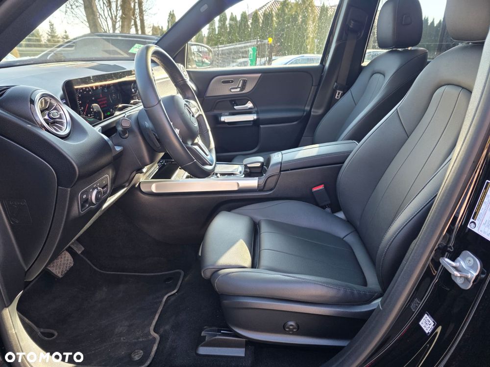 Mercedes-Benz EQB 300 4Matic Electric Art - 18