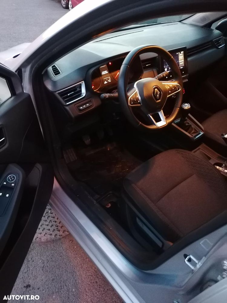 Renault Clio TCe 90 EXPERIENCE - 6