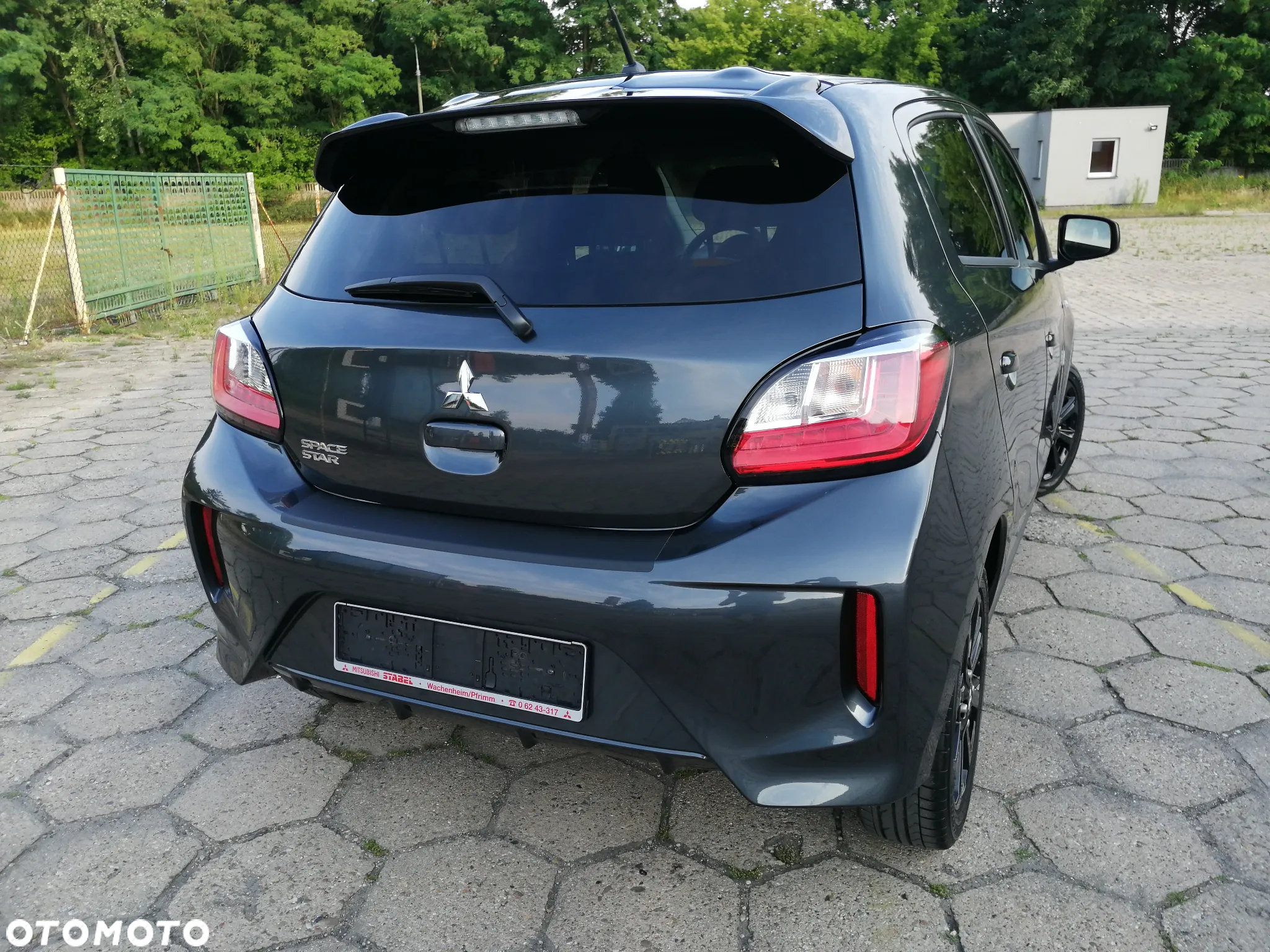Mitsubishi Space Star AS&G 1.2 Select+ Black - 10