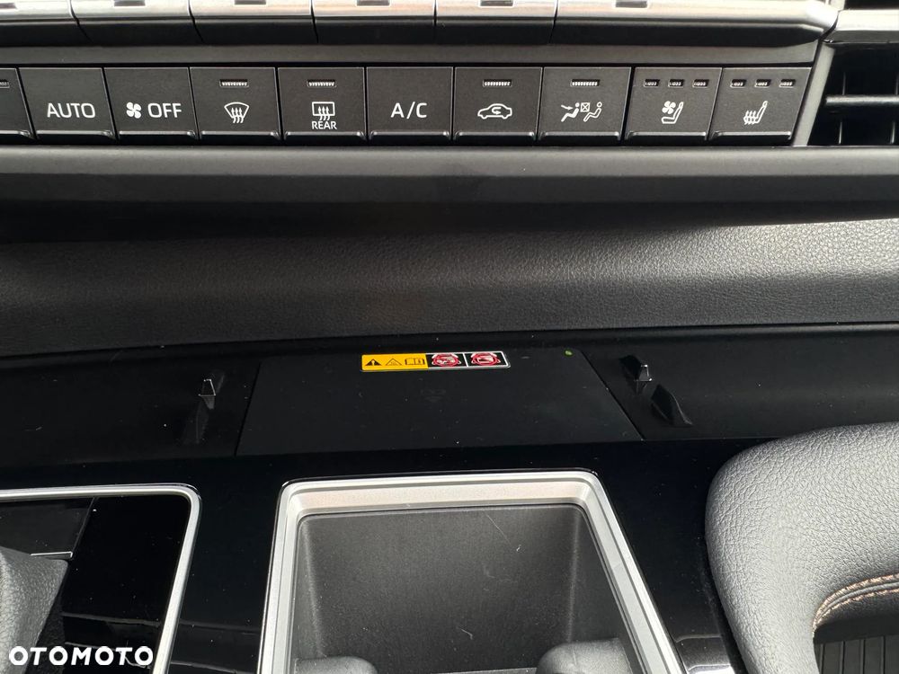 Toyota Sienna - 33