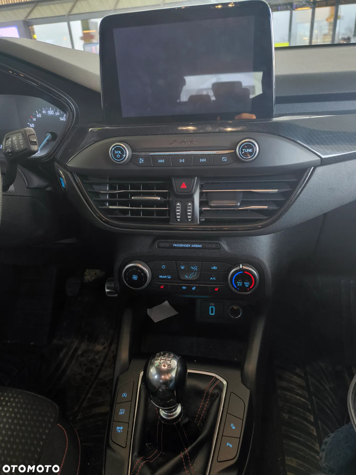Ford Focus 1.5 EcoBlue Start-Stopp-System ST-LINE - 6