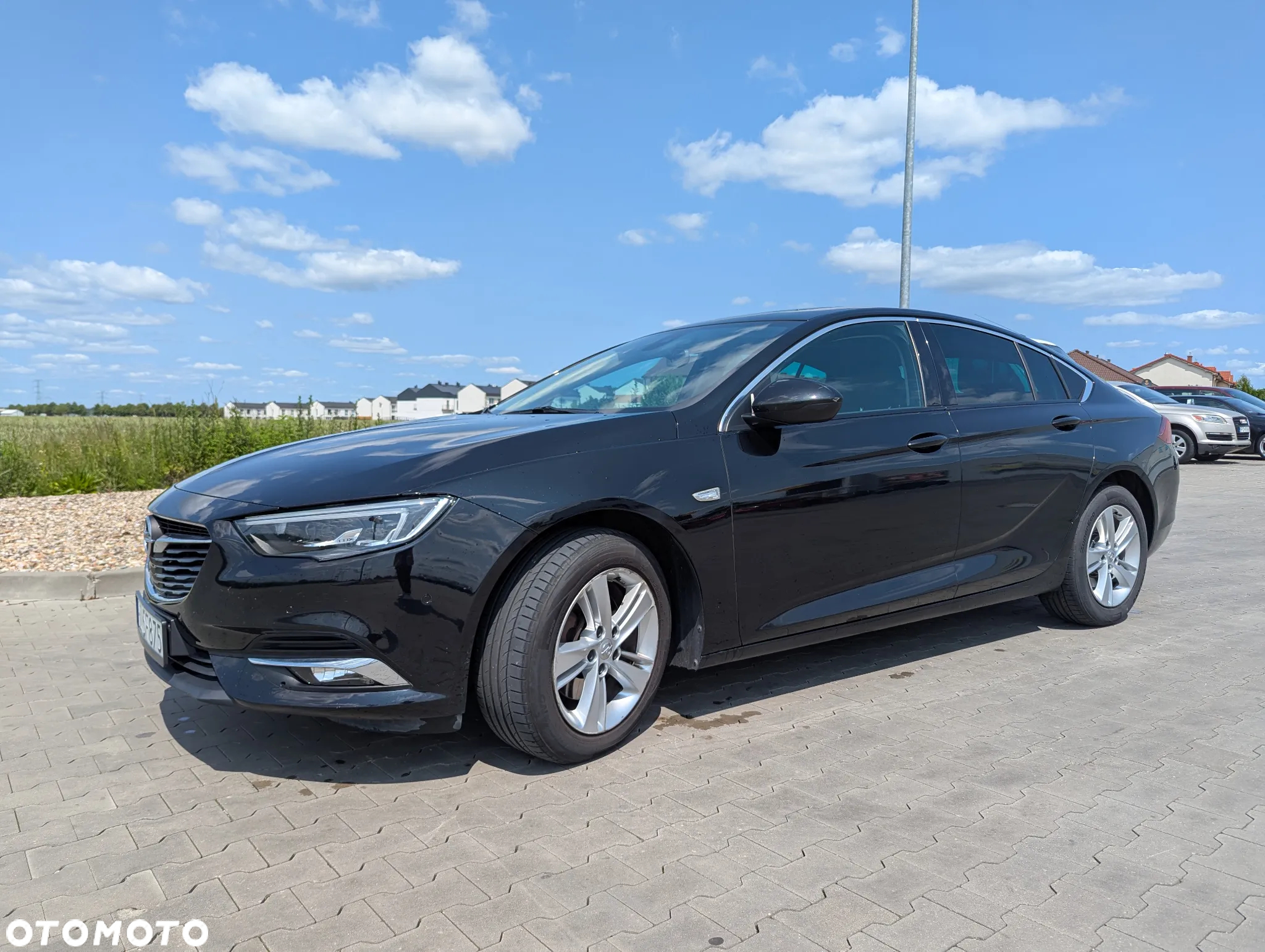 Opel Insignia Grand Sport 2.0 BiTurbo D 4x4 Automatik Business Innovation - 11
