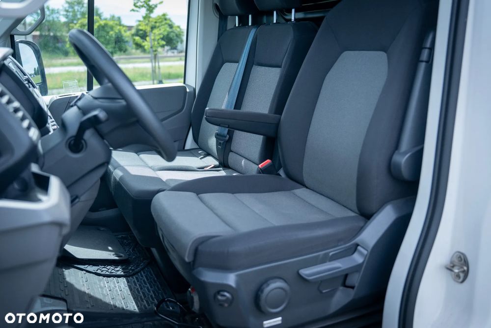 Volkswagen CRAFTER - 16
