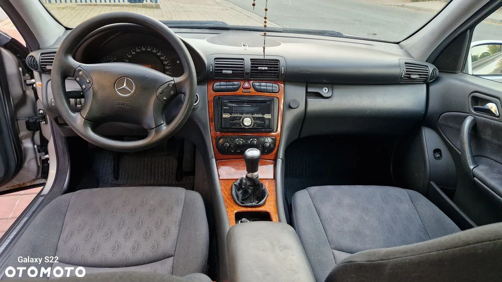 Mercedes-Benz Klasa C 180 Kompressor Classic - 15