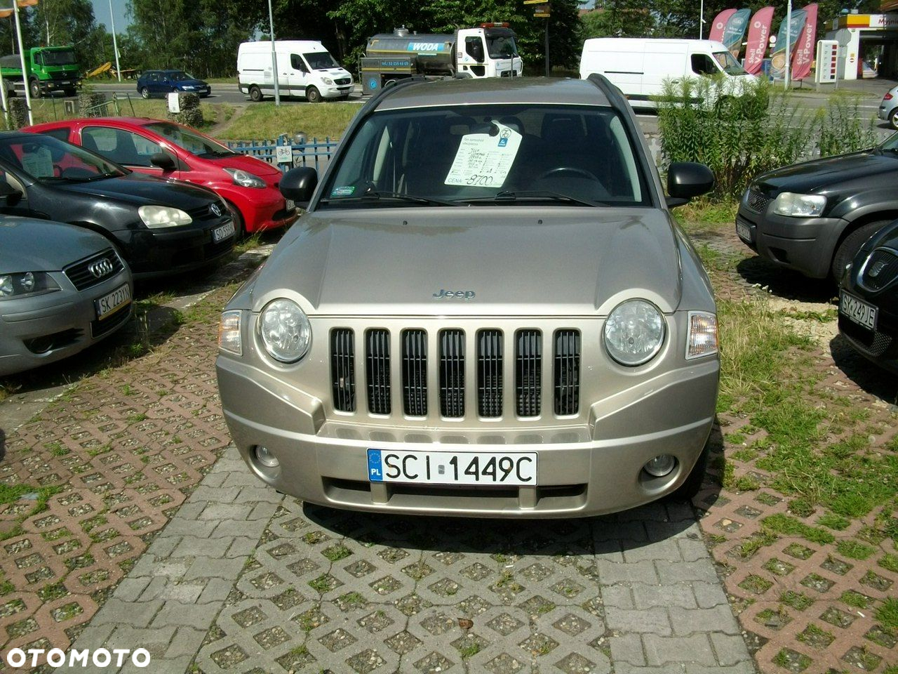 Jeep Compass - 2