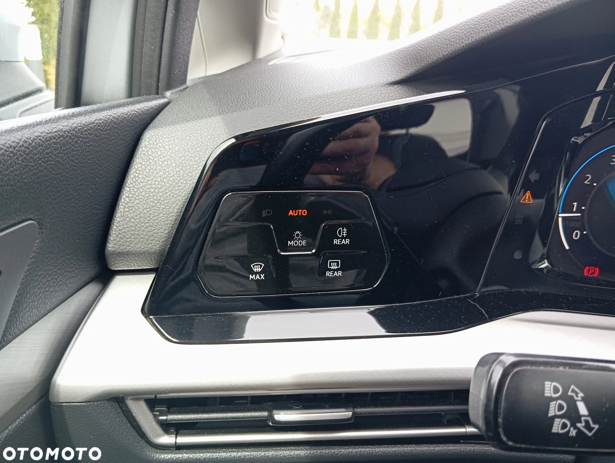 Volkswagen Golf VIII 1.5 TSI EVO Life - 6