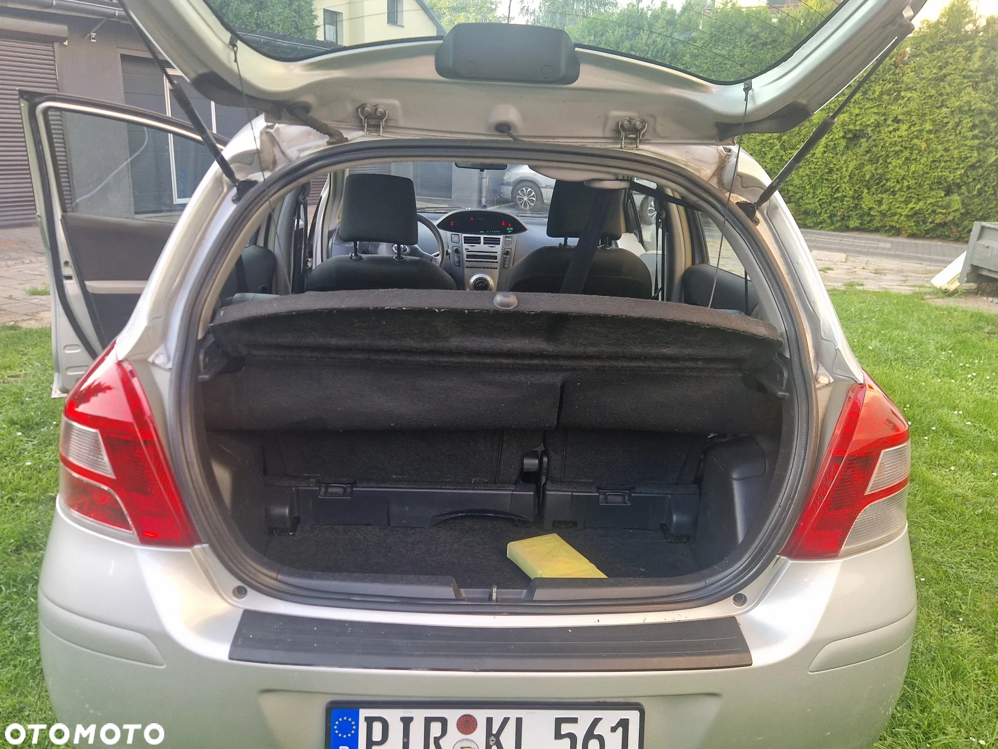 Toyota Yaris 1.33 Active - 9