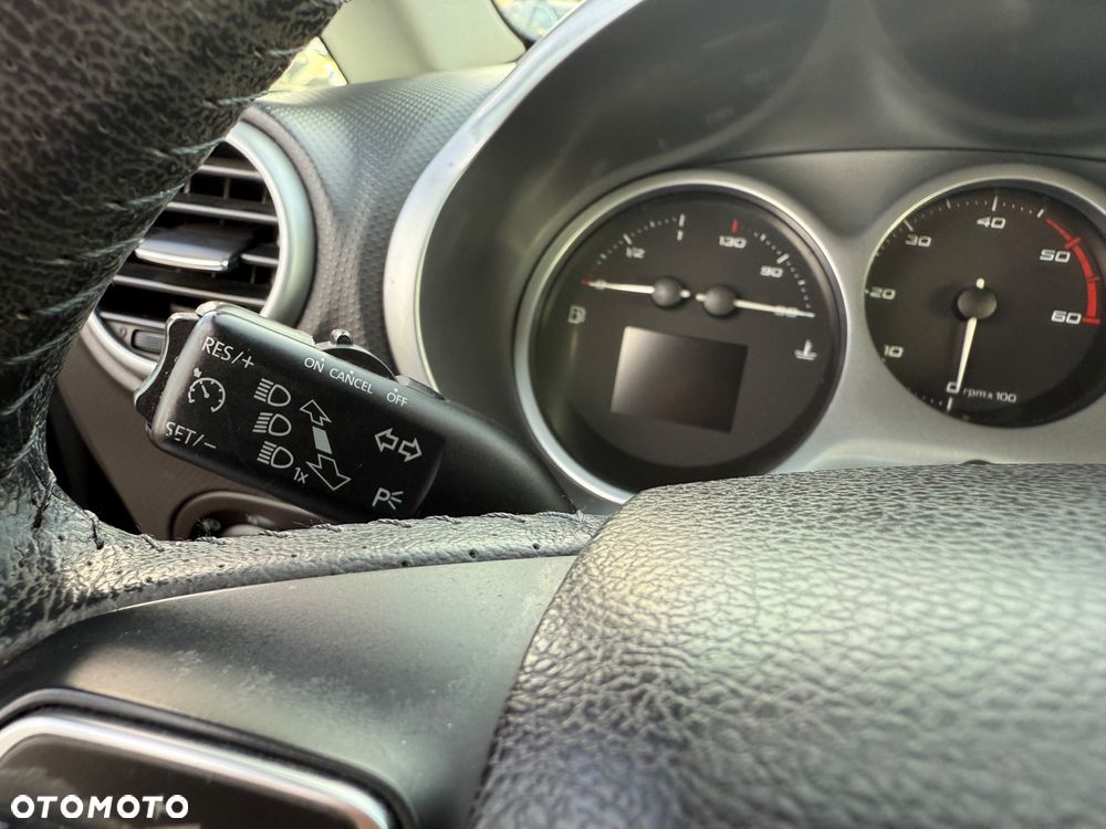 Seat Leon 1.6 TDI DPF DSG Sport - 28