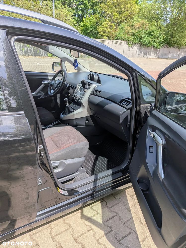 Toyota Verso - 14