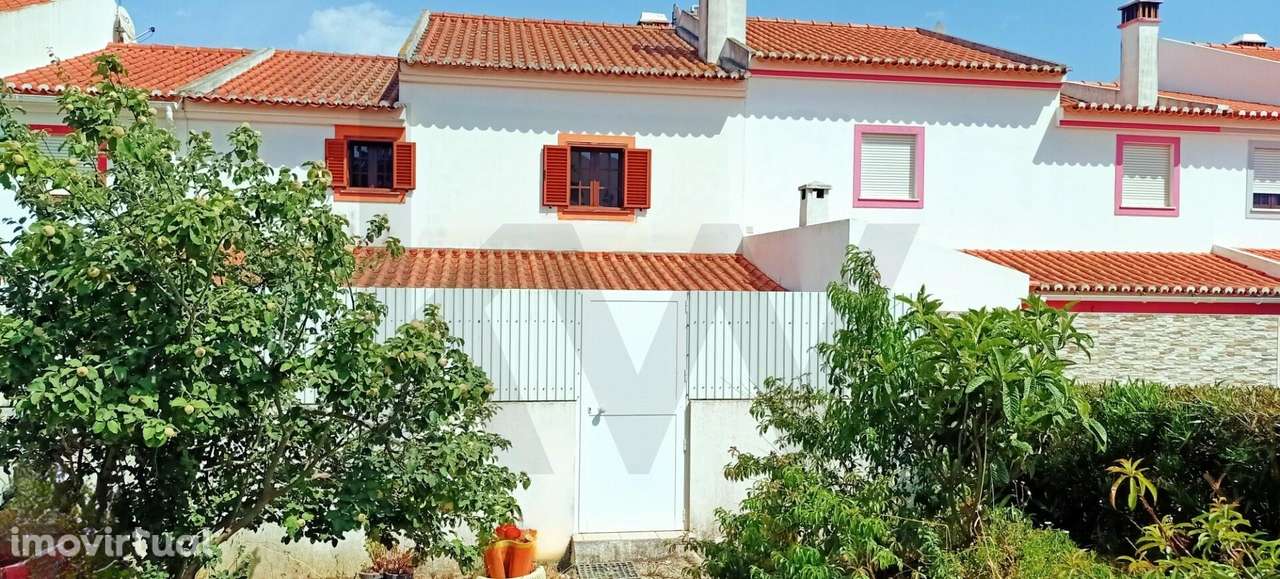 Moradia na Costa Vicentina (São Teotónio) T3 + 2, com pátio e alpendre - Grande imagem: 3/38